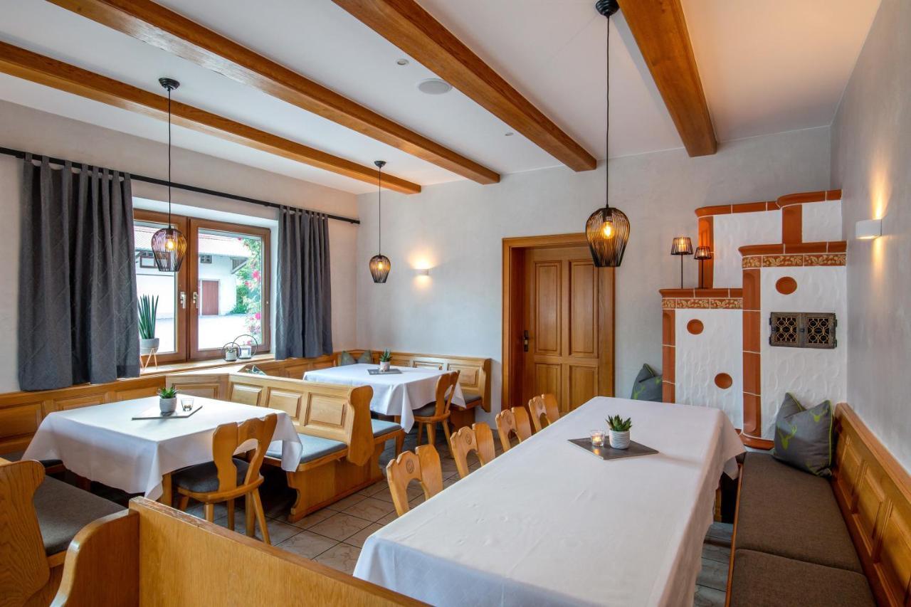 Gasthaus Hotel Ostermeier Attenkirchen Bagian luar foto
